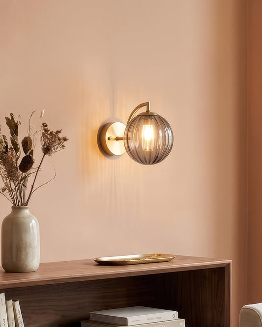 LUCIDA
